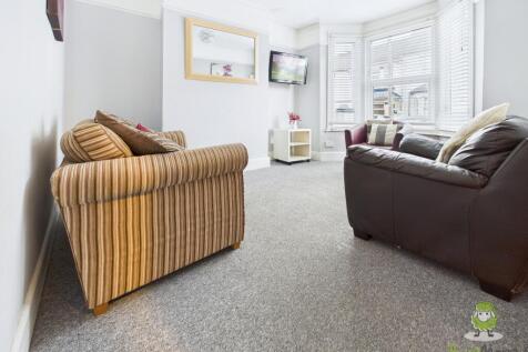 CAM01543G0-PR0162-STILL002