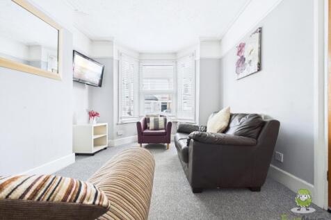 CAM01543G0-PR0162-STILL003