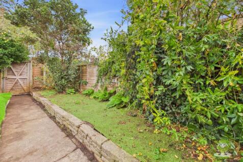 CAM01543G0-PR0163-STILL005