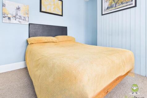 CAM01543G0-PR0162-STILL007