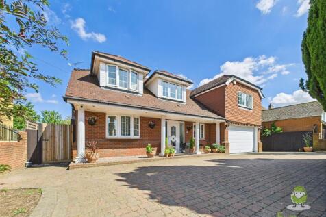 CAM01543G0-PR0141-STILL129