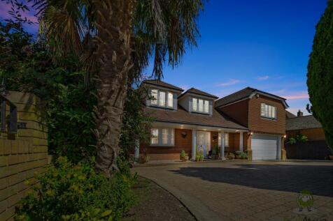 CAM01543G0-PR0141-STILL130