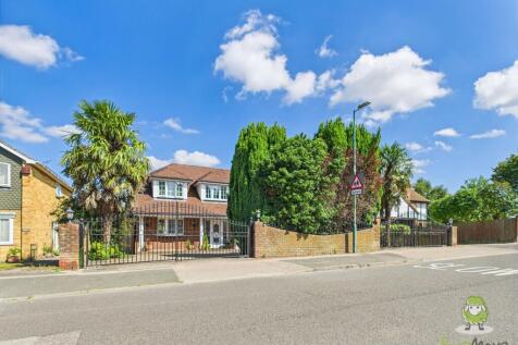 CAM01543G0-PR0141-STILL134