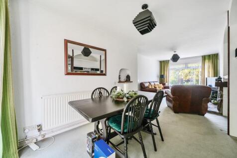 33 HEOL DEWI DINING ROOM TO LOUNGE