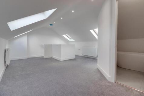Master bedroom 3