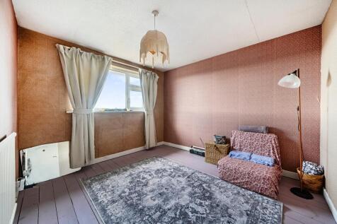 CWRT PENTWYN BEDROOM 2 (2)