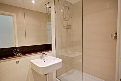 3 Holford Way - Bathroom 2