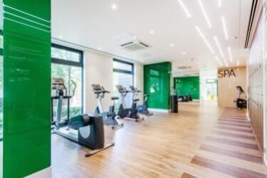 Sml_Lrg_Gym