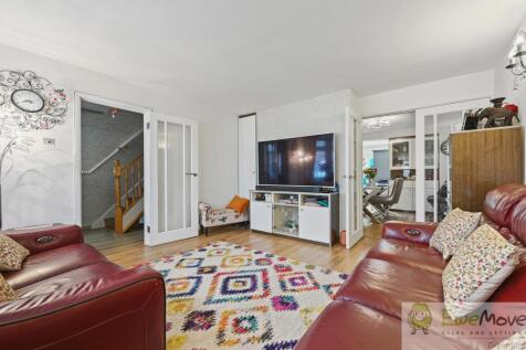 EWEMove - 317 Sheepcot Lane - ReceptionB3 (1)