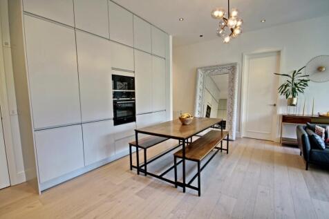 Flat 2, 36 Putney Hill - Kitchen-dining
