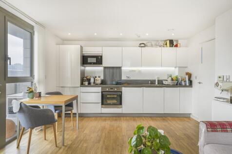 Kitchen- Reception 