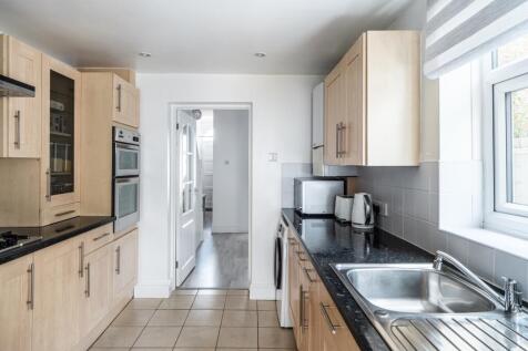 11-NUTFIELD-ROAD-7