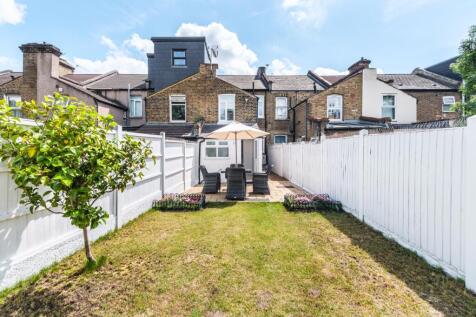 11-NUTFIELD-ROAD-22