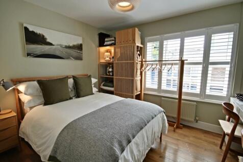 Flat 2 6 Holford Way - Bedroom 2-window