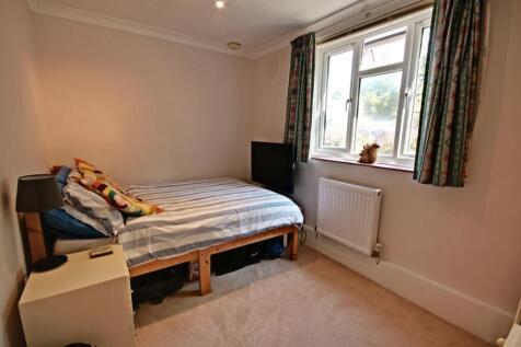 Flat 1 Kinnaird House - Bedroom 3-window 2