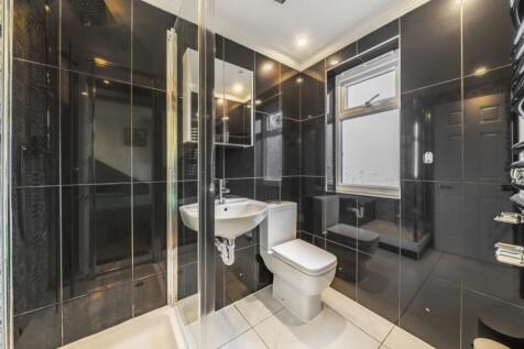 En-suite to Loft 