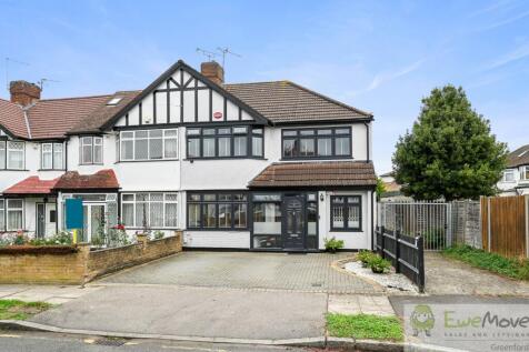 EWEMove - 81 Fairview Crescent - 37 (1)