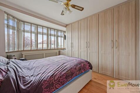 EWEMove - 81 Fairview Crescent - 27 (1)
