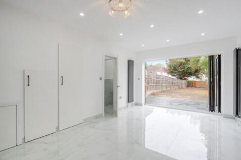 1364184-7-68e645a955f0f