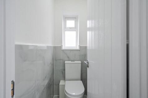 1364184-6-68e645ebca5a1