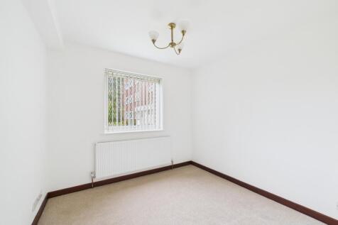 CAM03750G0-PR0075-STILL002