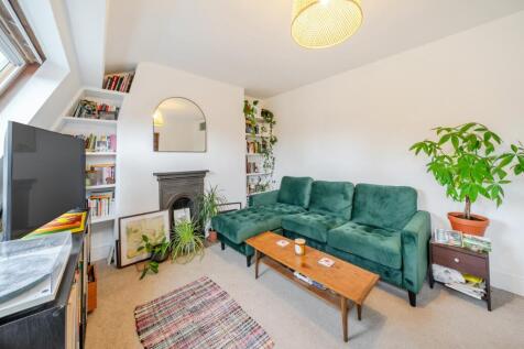 1370405-12-68f640ee79669