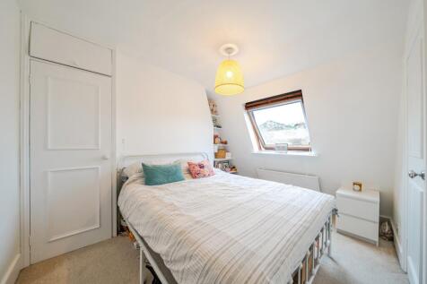 1370405-16-68f641162ab2a