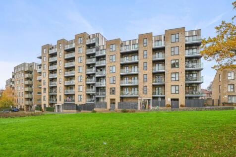 EWEMove - 34 Goshawk Court - 31 (1)