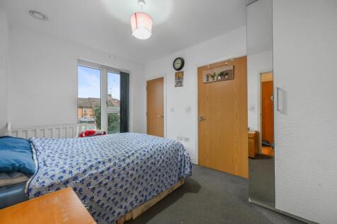 EWEMove - 34 Goshawk Court - 22 (1)