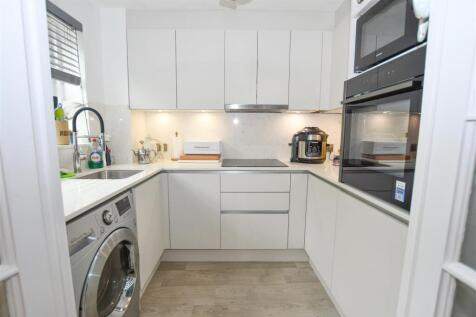 Kitchen.jpg