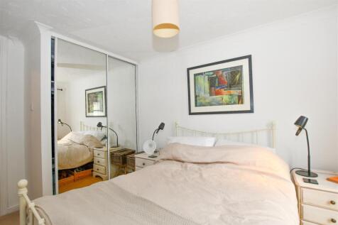 Master Bedroom .jpg