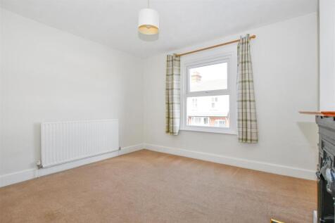 Bedroom One.jpg