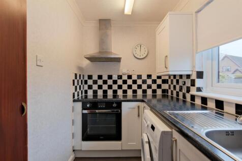 017-18 Hemmingen Court Carluke, Lanarkshire, ML8 5