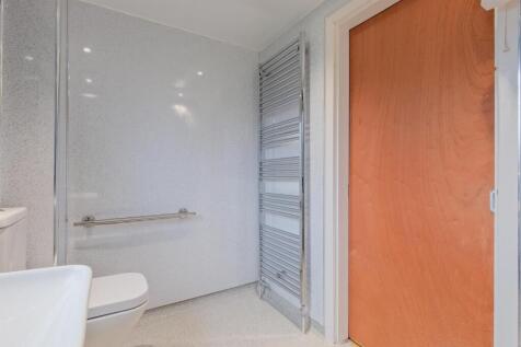 010-18 Hemmingen Court Carluke, Lanarkshire, ML8 5