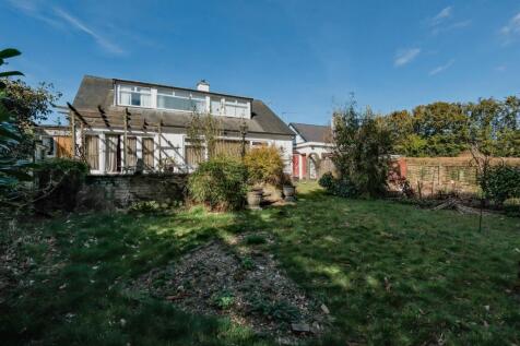 051-45 Station Road Carluke, ML8 5AD.jpg