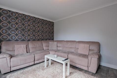 022-22 General Roy Way Carluke, ML8 4LP.jpg