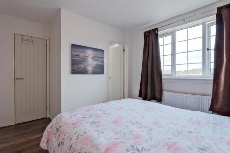 033-22 General Roy Way Carluke, ML8 4LP.jpg