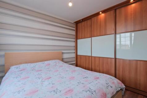 035-22 General Roy Way Carluke, ML8 4LP.jpg