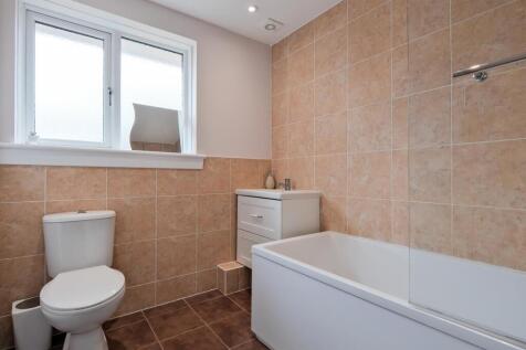 041-22 General Roy Way Carluke, ML8 4LP.jpg