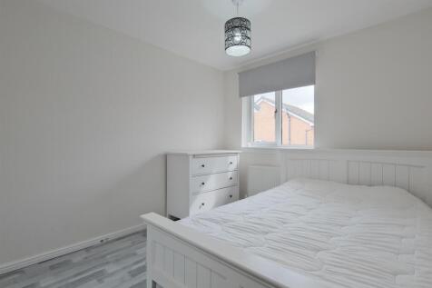 051-22 General Roy Way Carluke, ML8 4LP.jpg