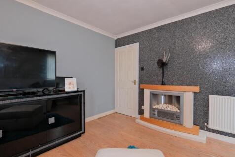 004-28 McMahon Drive, Newmains, ML2 9BS.jpg