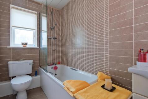 017-28 McMahon Drive, Newmains, ML2 9BS.jpg