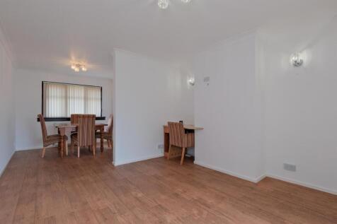 010-4 Gigha Quadrant Wishaw, ML2 0TE.jpg