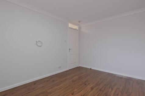 029-4 Gigha Quadrant Wishaw, ML2 0TE.jpg