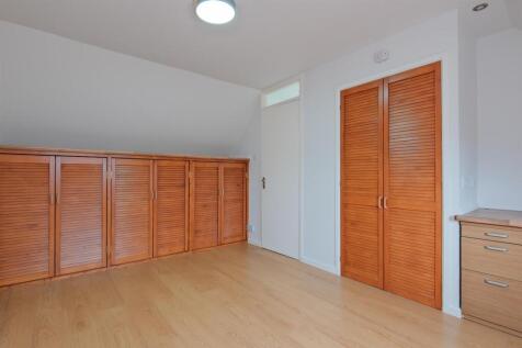 036-4 Gigha Quadrant Wishaw, ML2 0TE.jpg