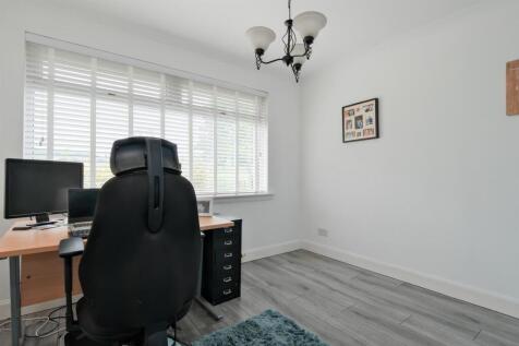 001-83 Torbothie Road Shotts, ML7 5NE.jpg