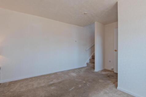008-4 Moss Road, Wishaw, ML2 8PU.jpg