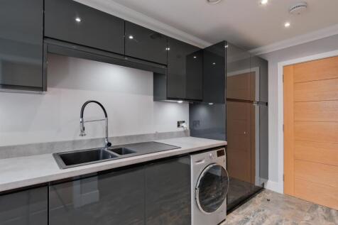 036-15 Cartland Rd, Lanark ML11 7RF.jpg