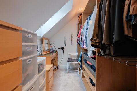 Walk In Wardrobe