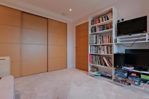 078-15 Cartland Rd, Lanark ML11 7RF.jpg